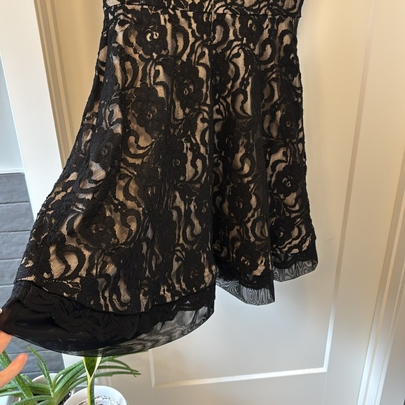 Sz10 Eliza J Fit and Flare Black Lace sleeveless dress VVGUC - Picture 6 of 9